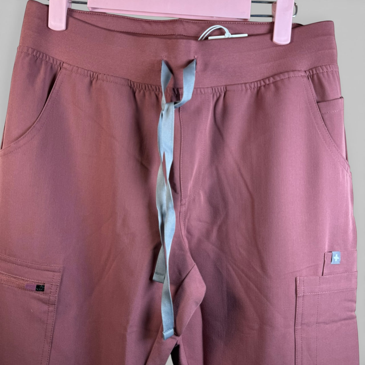 Figs Yola Scrub Pants- Mauve